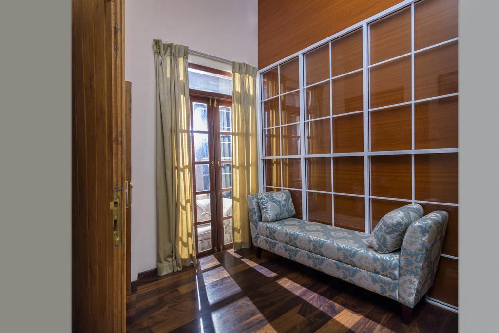Villa Lemon Court Нувара-Элия Экстерьер фото